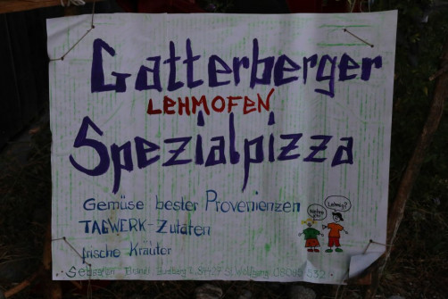 Gatterberger Lehmofen Spezialpizza
